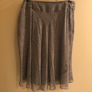 Jones New York Size 14W Silk Skirt